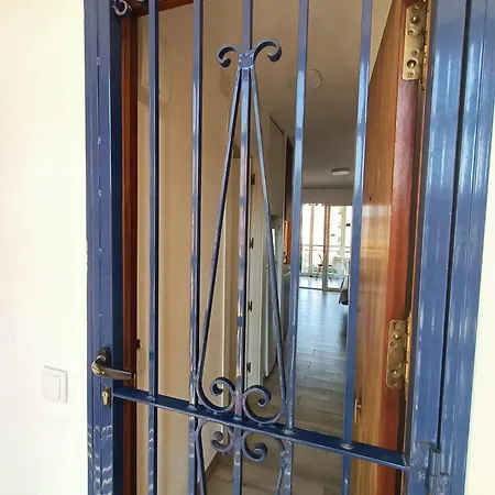 Apartamento Edificio Esturion 500m Playa Poniente 1 Habitacion-bedroom