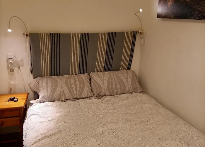 Апартаменты Apartamento Edificio Esturion 500m Playa Poniente 1 Habitacion-bedroom Бенидорм