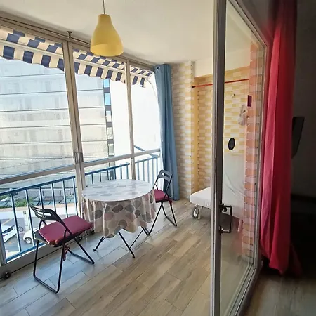 아파트 Apartamento Edificio Esturion 500m Playa Poniente 1 Habitacion-bedroom